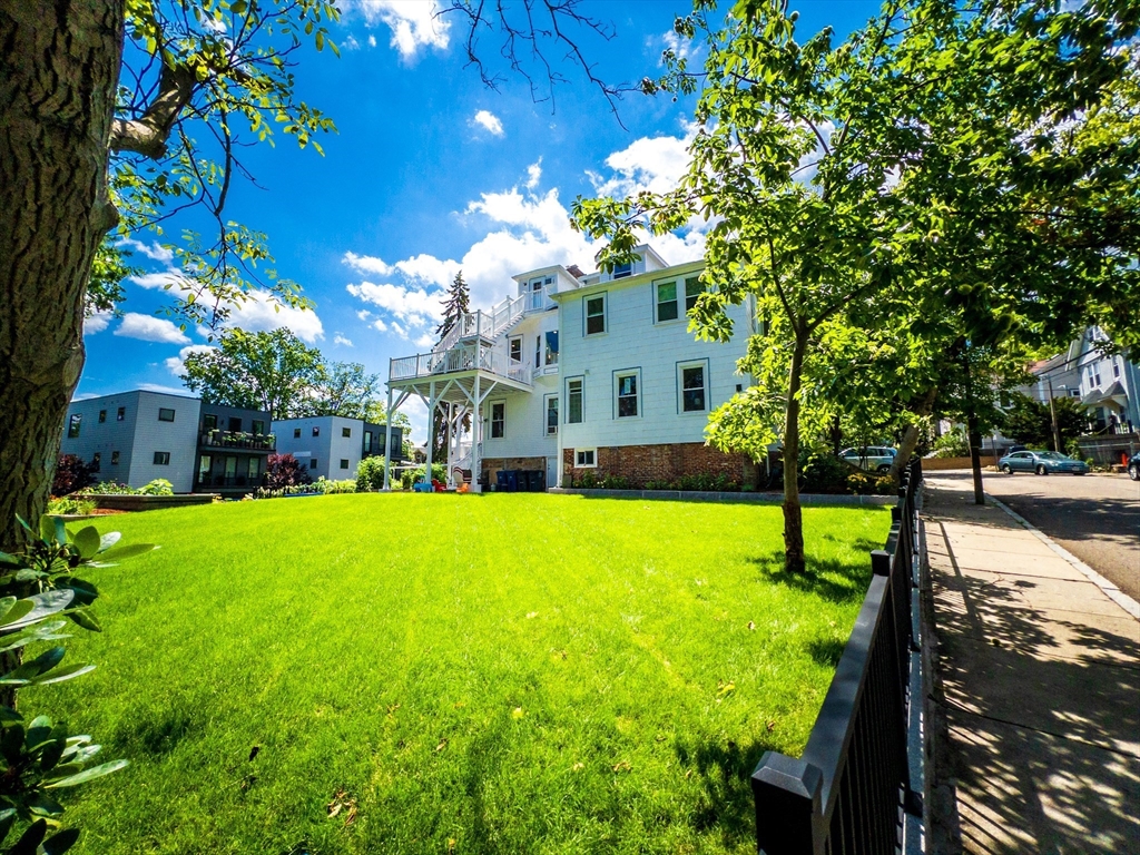 100 Chestnut Avenue, Unit 3 Boston, MA 02130 - Photo 25 of 27