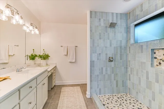 $3,300 | 302 Valley Drive, Wimberley, TX 78676