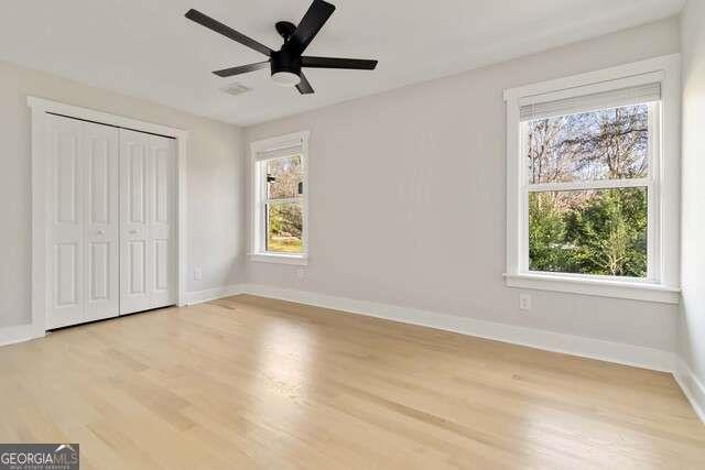 2461 Ridgefield Terrace Decatur, GA 30033 - Photo 8 of 15 a view of an empty room with a window