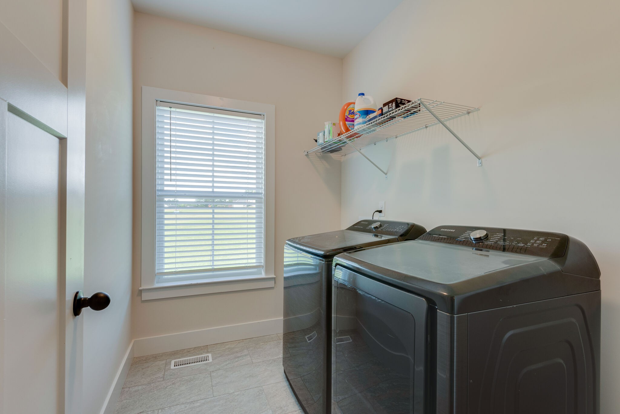 831 Hooper Road Charlotte, TN 37036 - Photo 25 of 29 Gallery Image 25