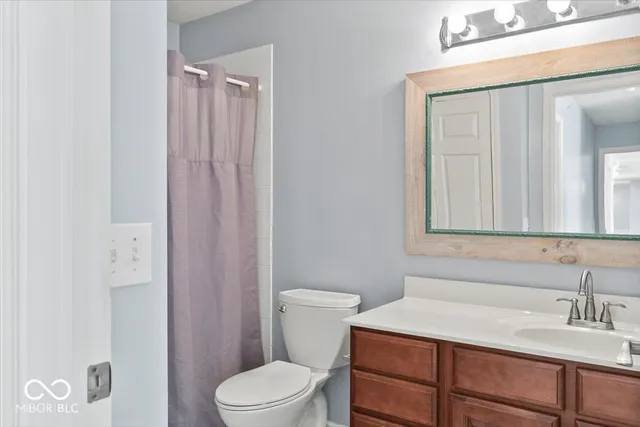 $184,999 | 4933 Opal Ridge Lane, Unit 102, Indianapolis, IN 46237