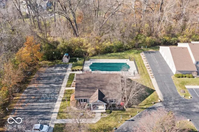 $184,999 | 4933 Opal Ridge Lane, Unit 102, Indianapolis, IN 46237