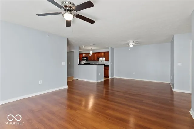 $184,999 | 4933 Opal Ridge Lane, Unit 102, Indianapolis, IN 46237