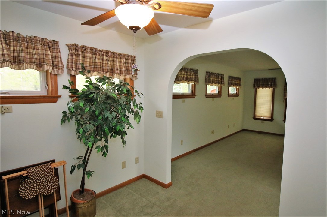 196 Taylor Road Barberton, OH 44203 - Photo 12 of 31 Gallery Image 12