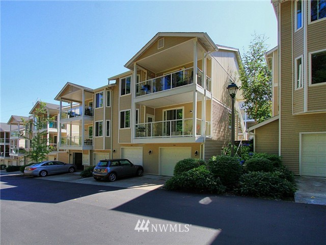 2810 Southeast 8th Street, Unit 1130 Renton, WA 98058 - Photo 3 of 13 Gallery Image 3