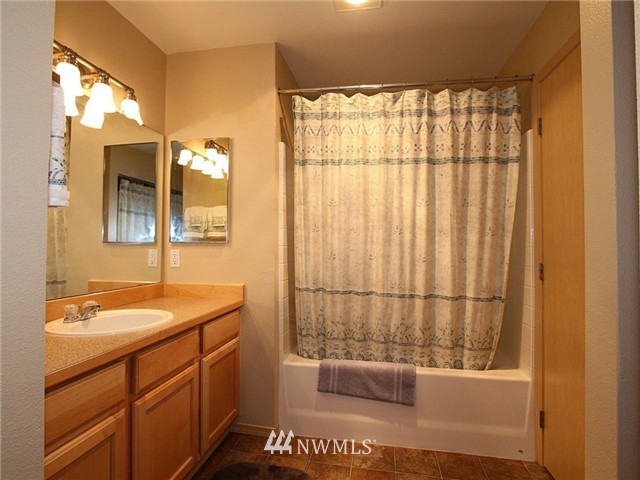 2810 Southeast 8th Street, Unit 1130 Renton, WA 98058 - Photo 10 of 13 Gallery Image 10