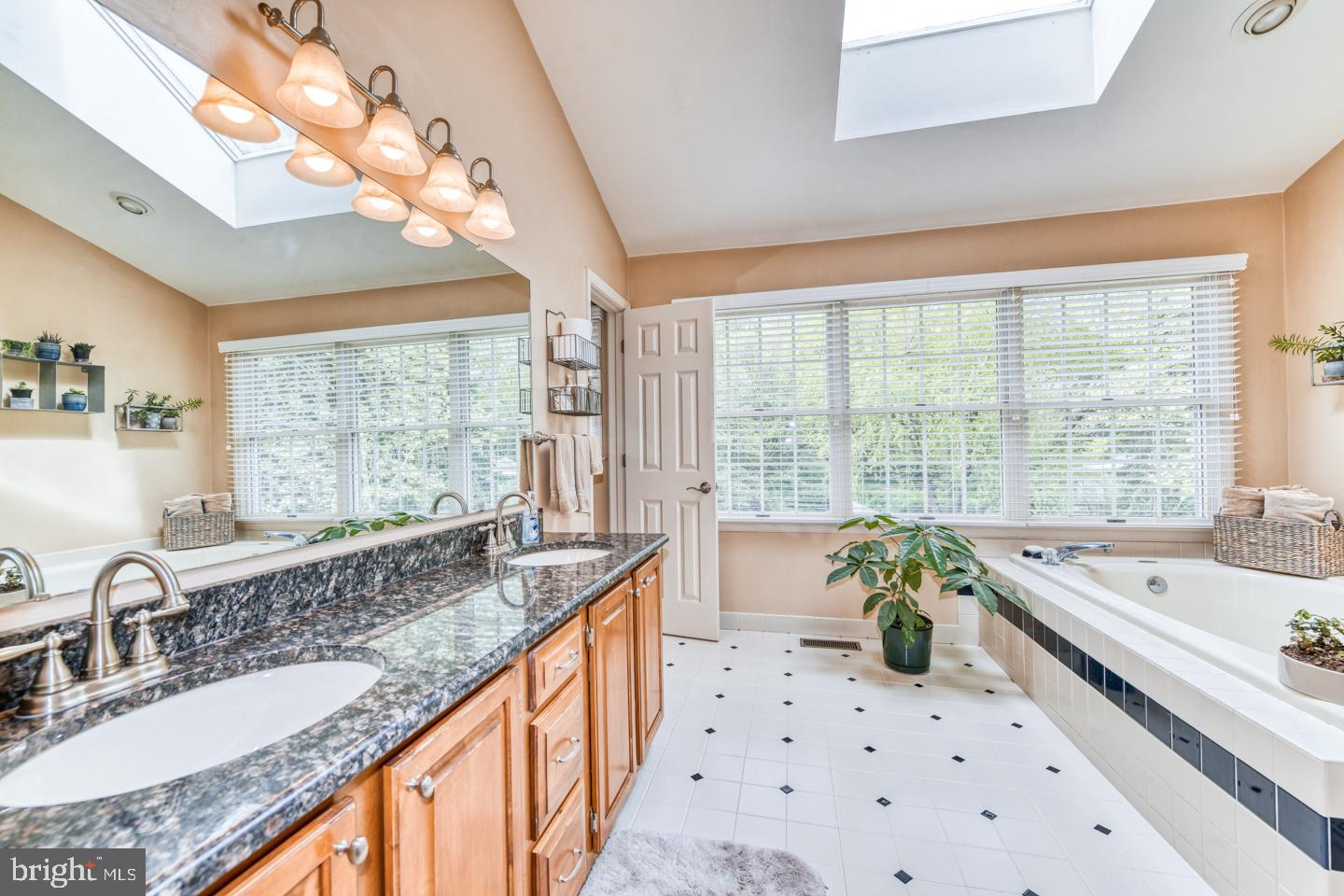 244 Hidden Den Circle Doylestown, PA 18901 - Photo 28 of 44