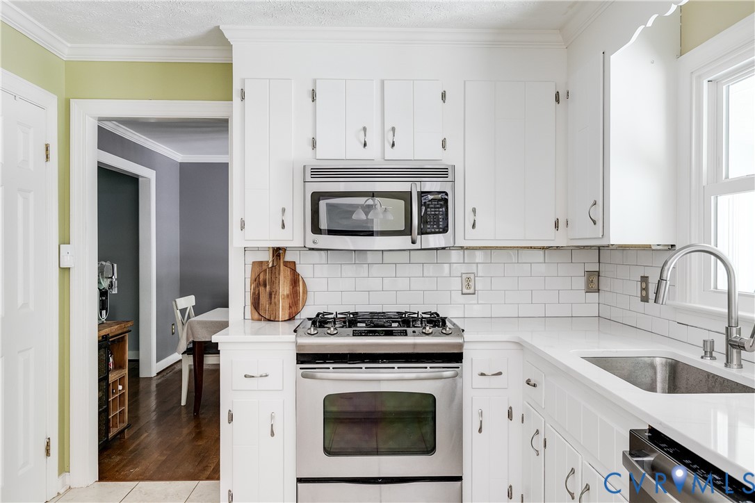 1107 Royal Ridge Road Midlothian, VA 23114 - Photo 17 of 47