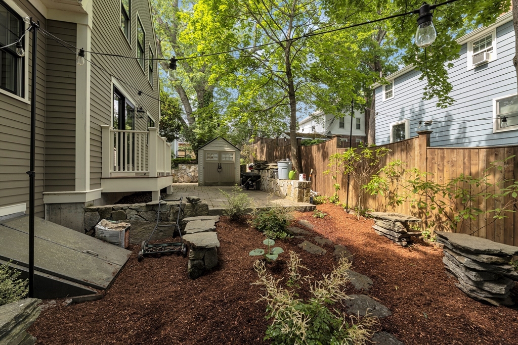 11 Chase Avenue, Unit 1 Lexington, MA 02421 - Photo 35 of 40