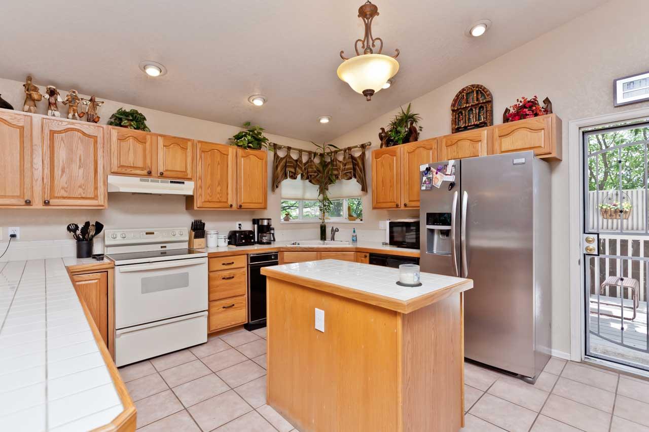1429 Racquet Way Grand Junction, CO 81506 - Photo 4 of 31 Gallery Image 4