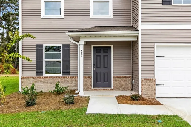 $2,300 | 217 Foster Street, Rincon, GA 31326
