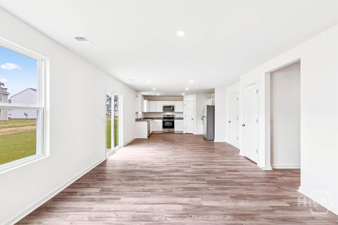 217 Foster Street Rincon, GA 31326 - Photo 10 of 33