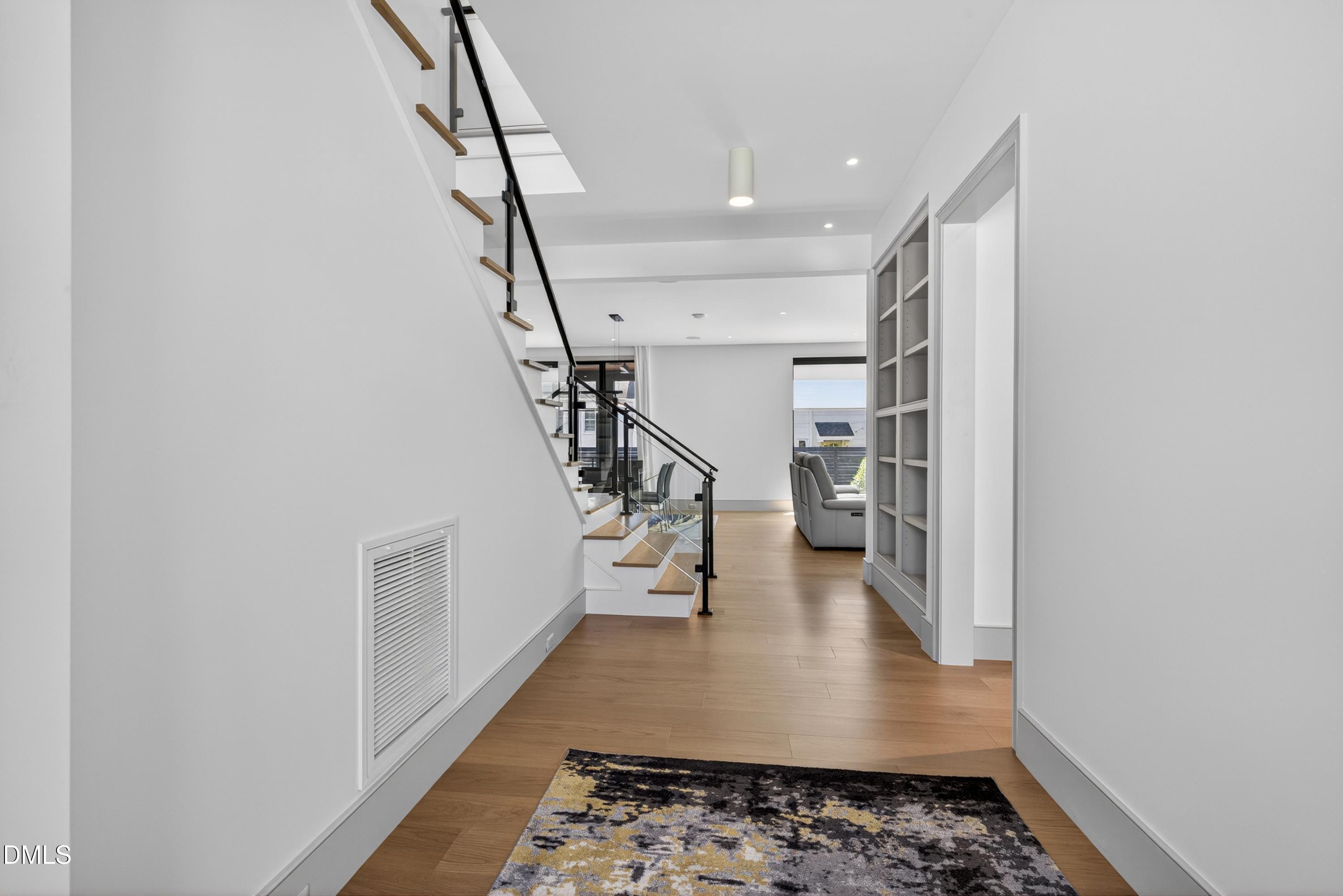 838 Woodburn Road Raleigh, NC 27605 - Photo 15 of 100