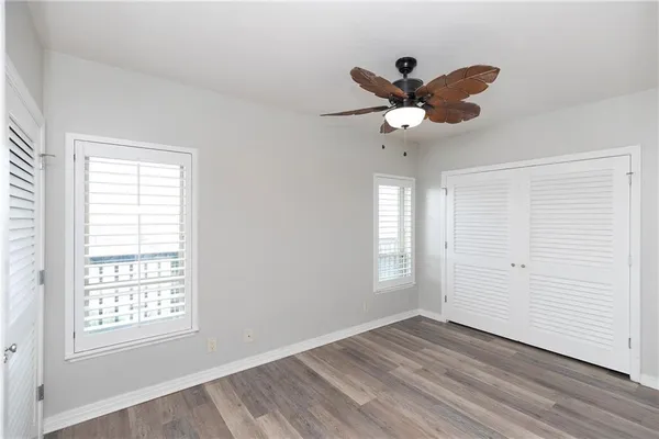 a bathroom with a sink toilet and bathtub