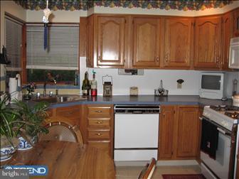 158 Orchard Road Springfield, PA 19064 - Photo 3 of 6