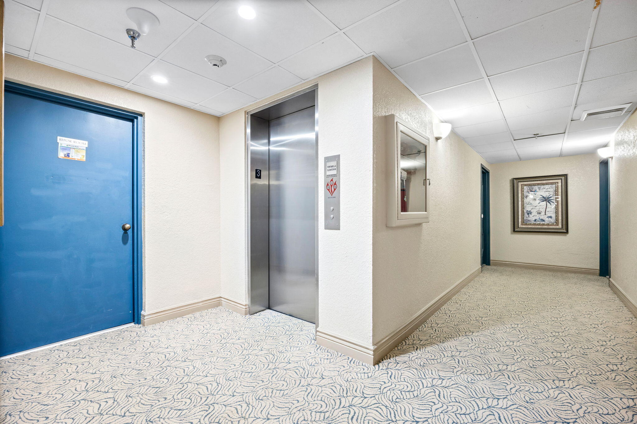 899 Jeffery Street, Unit 315 Boca Raton, FL 33487 - Photo 21 of 45 Newly Done Hallways