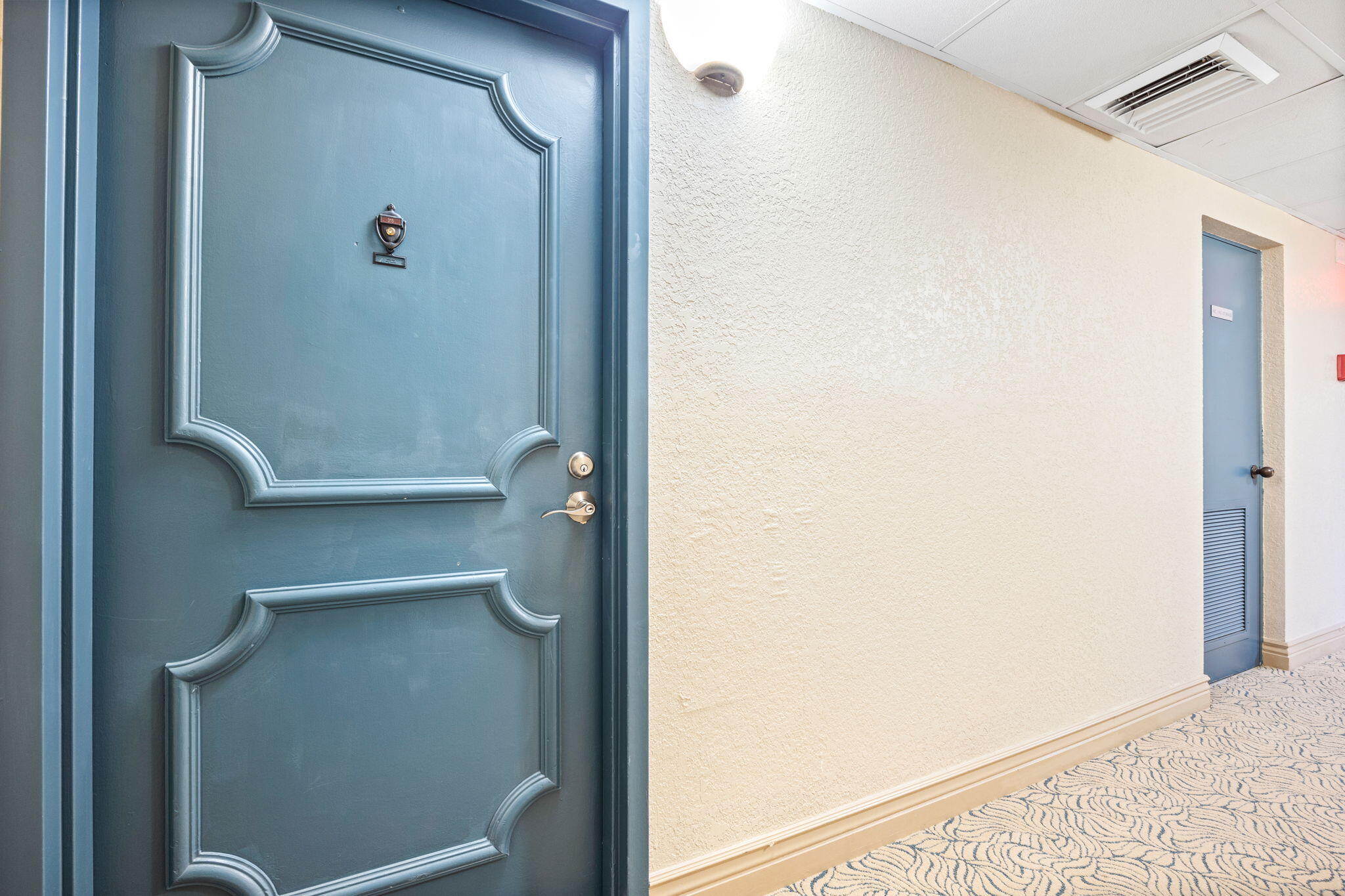 899 Jeffery Street, Unit 315 Boca Raton, FL 33487 - Photo 22 of 45 Front Door