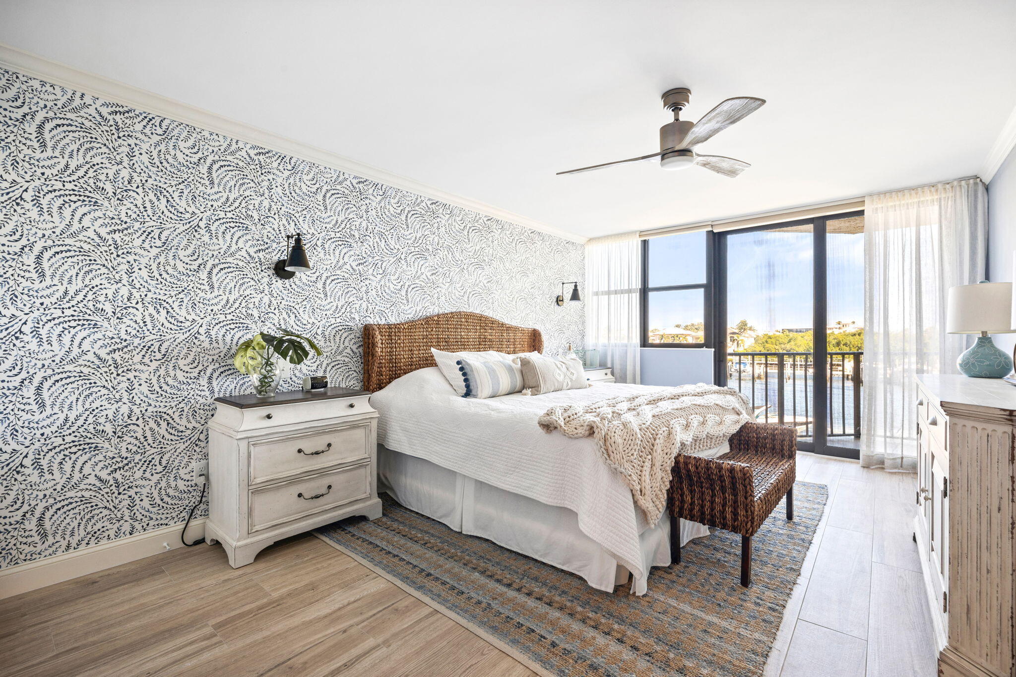 899 Jeffery Street, Unit 315 Boca Raton, FL 33487 - Photo 36 of 45 Primary Bedroom