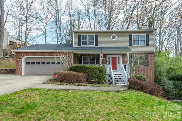 $495,000 | 46 Foxberry Drive, Arden, NC 28704