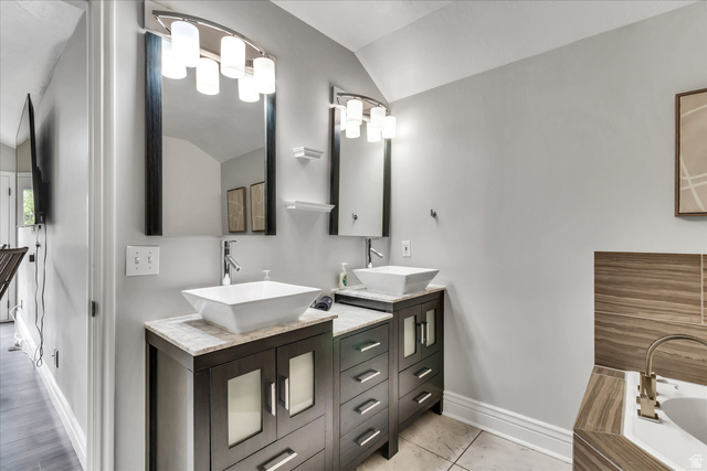 8744 Danish Road Sandy, UT 84093 - Photo 18 of 45 Primary Bath