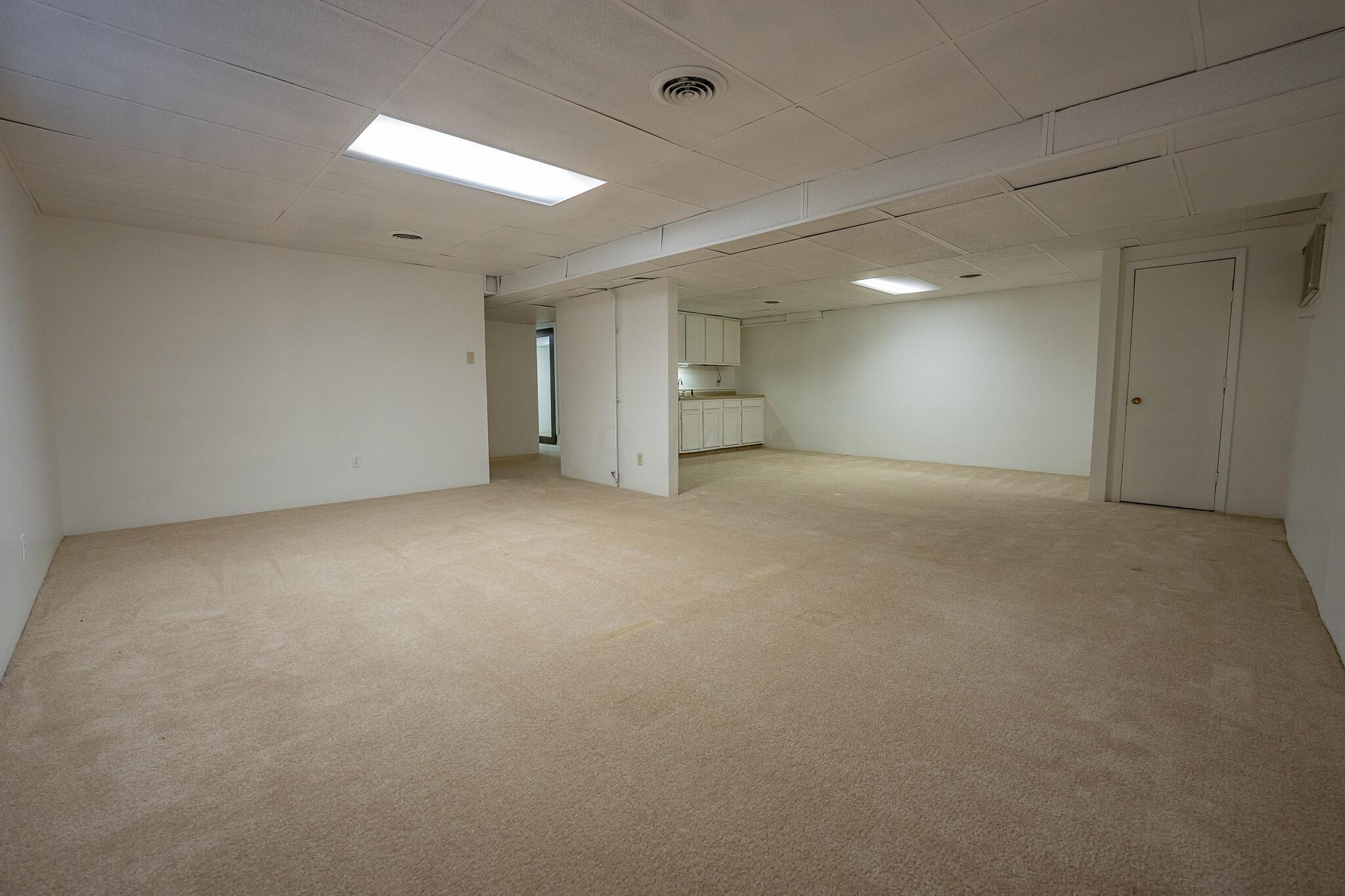 360 Midland Road Chillicothe, OH 45601 - Photo 45 of 68 1-33