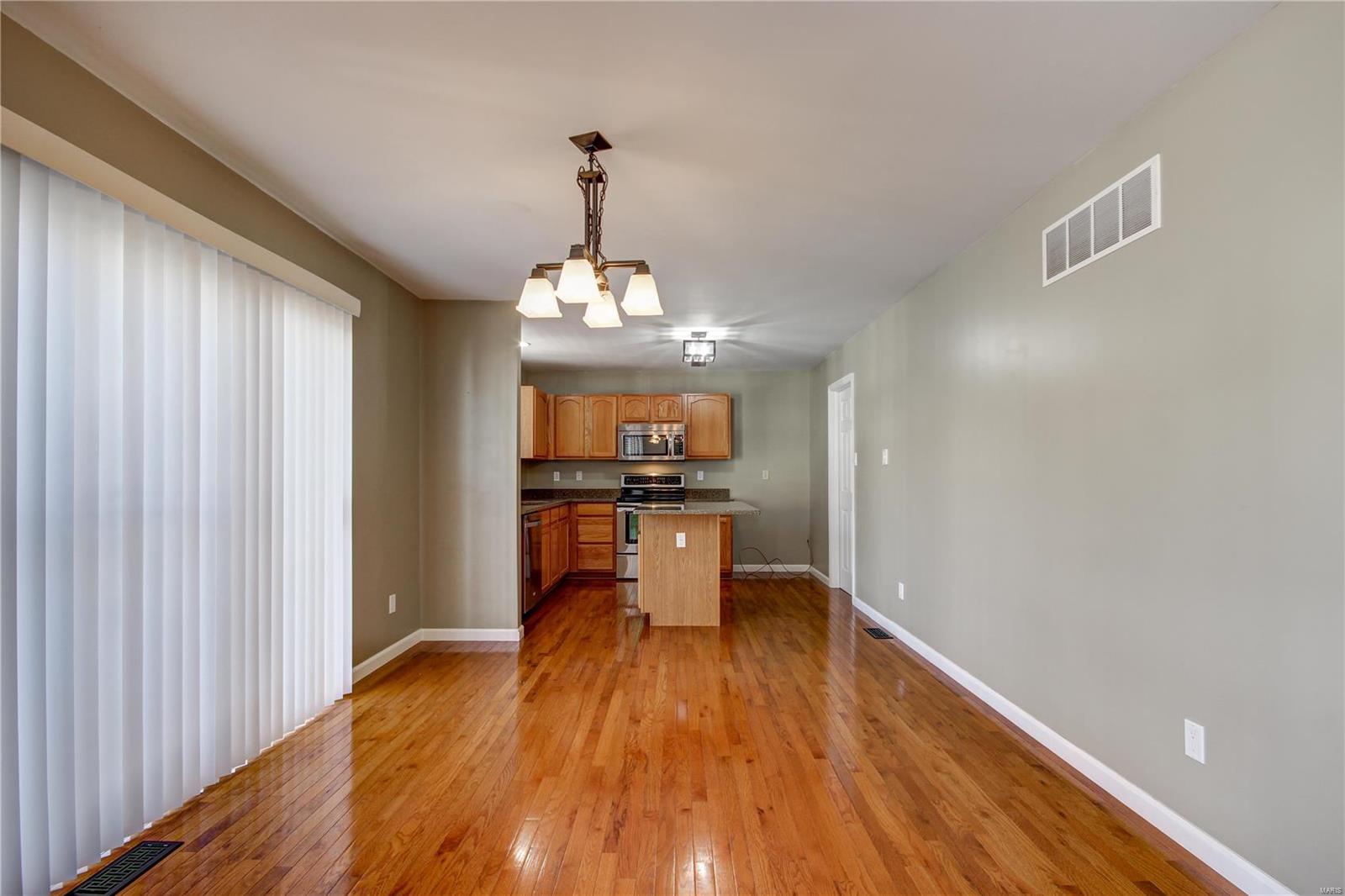 4722 Rutledge Way Drive St. Louis, MO 63129 - Photo 21 of 53 Gallery Image 21