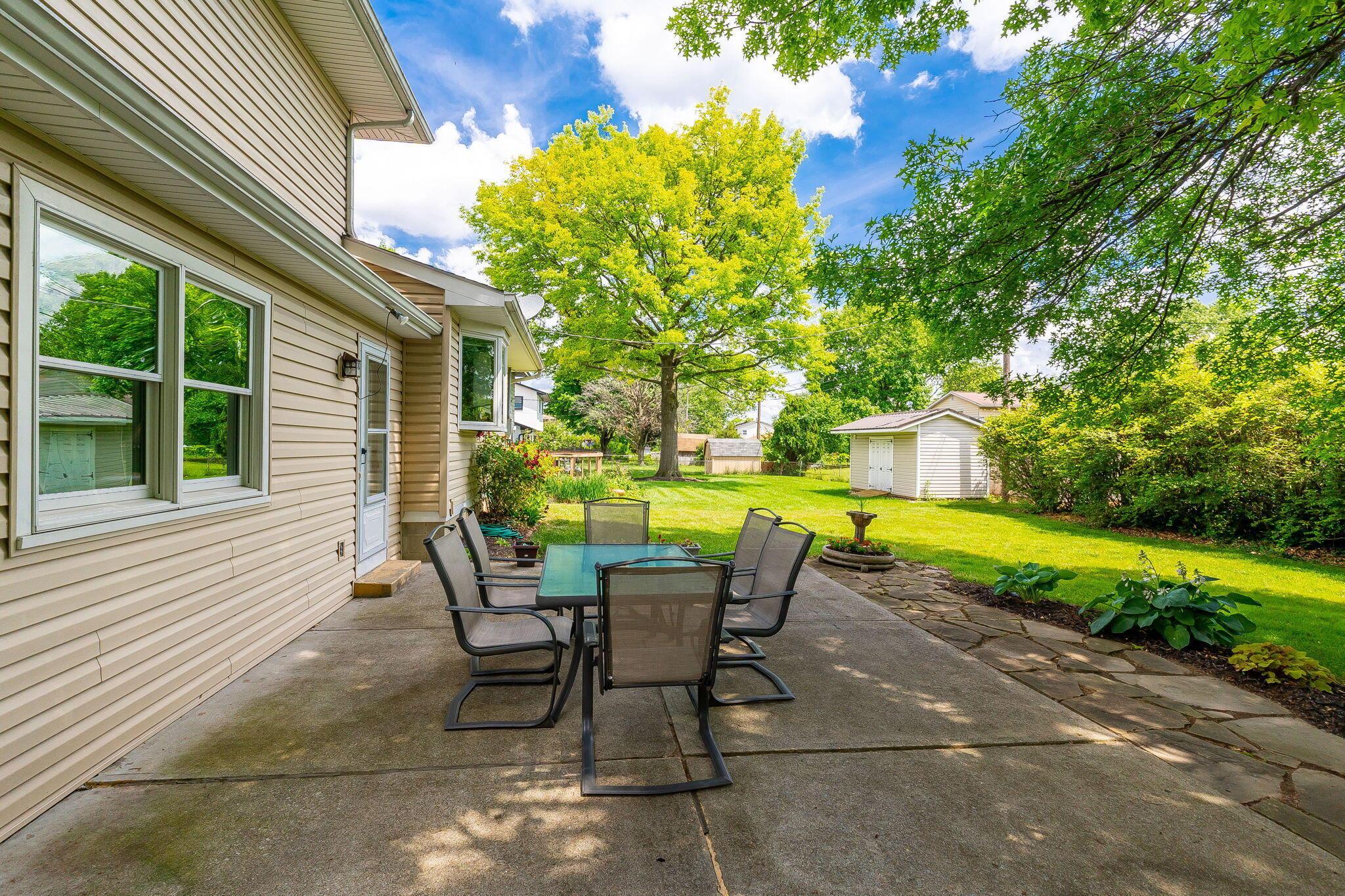 5478 Larkwood Road Columbus, OH 43229 - Photo 42 of 50 5478 Larkwood Rd (Exterior)-11