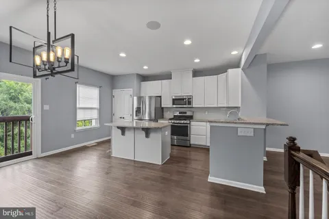 $385,000 | 58 Benford Lane, Edgewater Park, NJ 08010