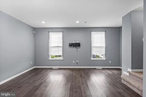 $385,000 | 58 Benford Lane, Edgewater Park, NJ 08010