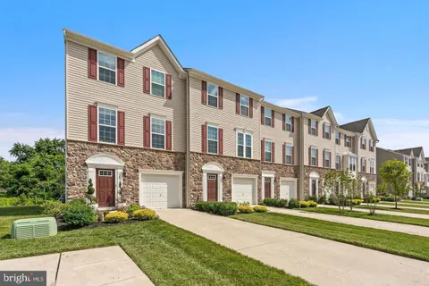 $385,000 | 58 Benford Lane, Edgewater Park, NJ 08010