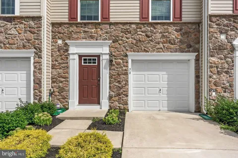 $385,000 | 58 Benford Lane, Edgewater Park, NJ 08010