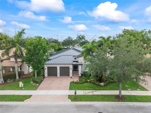 $6,700 | 10980 Northwest 78th Place, Parkland, FL 33076