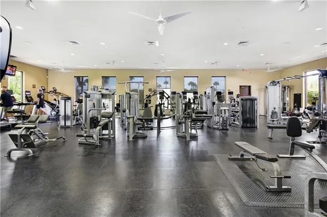 $6,700 | 10980 Northwest 78th Place, Parkland, FL 33076