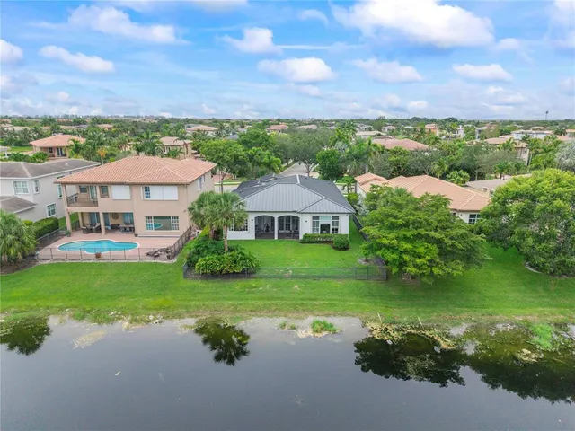 $6,700 | 10980 Northwest 78th Place, Parkland, FL 33076