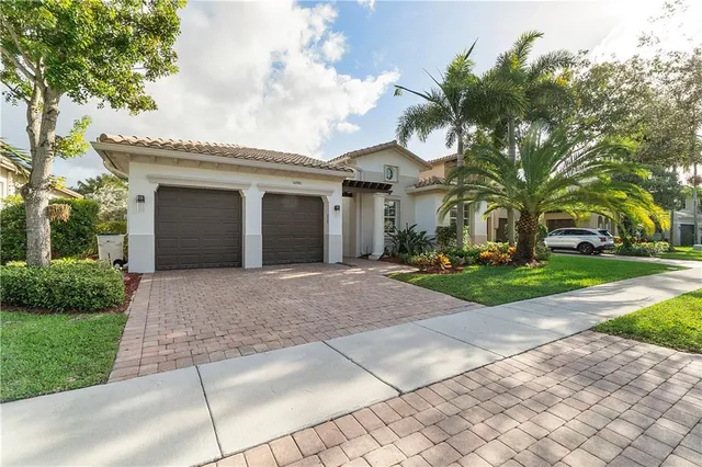 $6,700 | 10980 Northwest 78th Place, Parkland, FL 33076