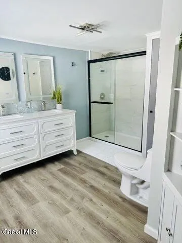 $590,000 | 12 Berry Patch Way, Crown Point, NY 12928