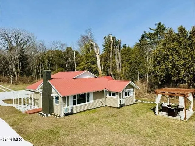 $590,000 | 12 Berry Patch Way, Crown Point, NY 12928