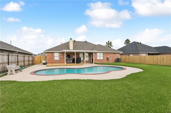 $374,900 | 116 Gretchen Court, Montz, LA 70068