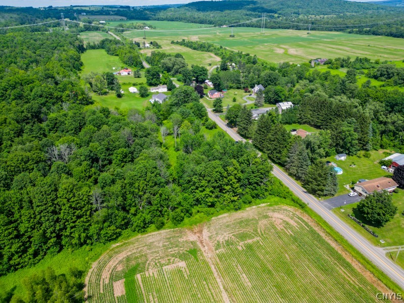 369 Windfall Road Utica, NY 13502 - Photo 7 of 18