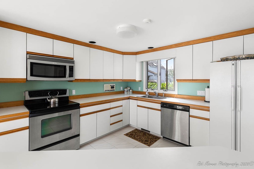 11 Rowe Point, Unit 11 Rockport, MA 01966 - Photo 14 of 26