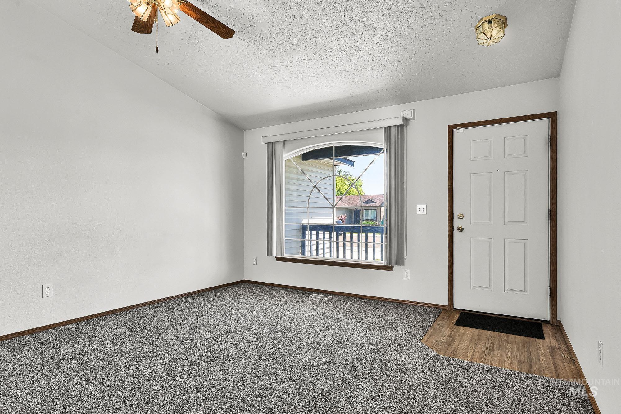 719 Trailside Drive Caldwell, ID 83607 - Photo 4 of 29