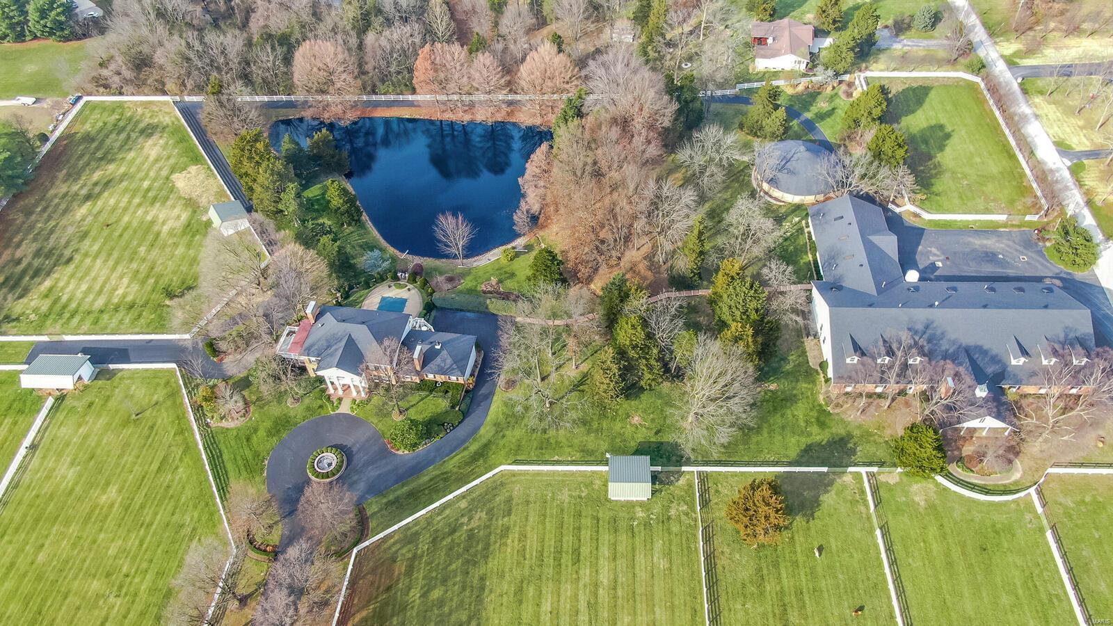 5425 Independence Road Weldon Spring, MO 63304 - Photo 2 of 51