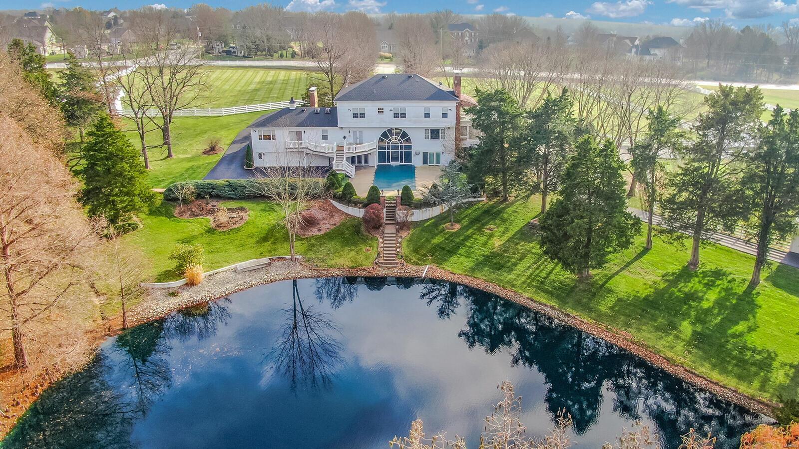 5425 Independence Road Weldon Spring, MO 63304 - Photo 4 of 51