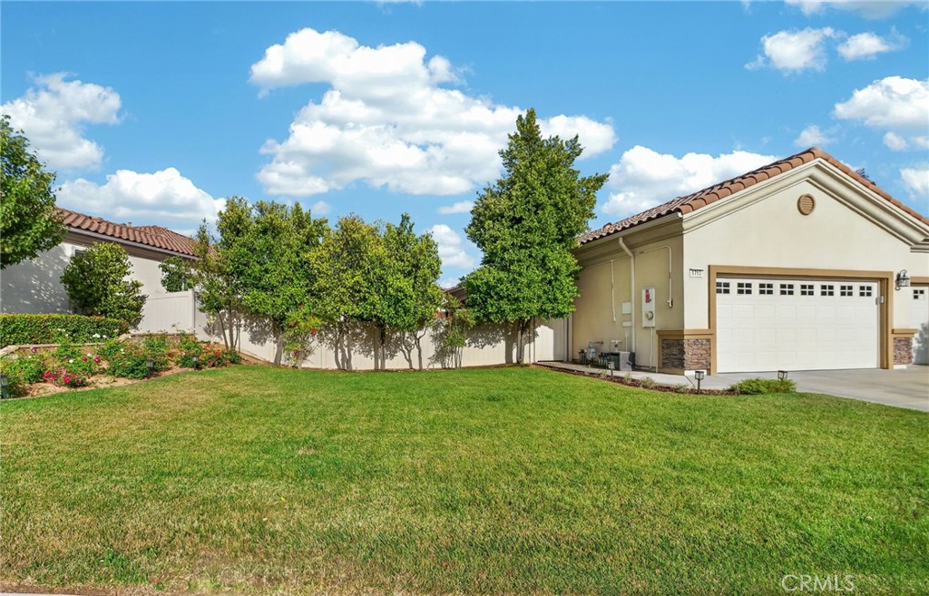 1710 Reyes Lane Beaumont, CA 92223 - Photo 2 of 34