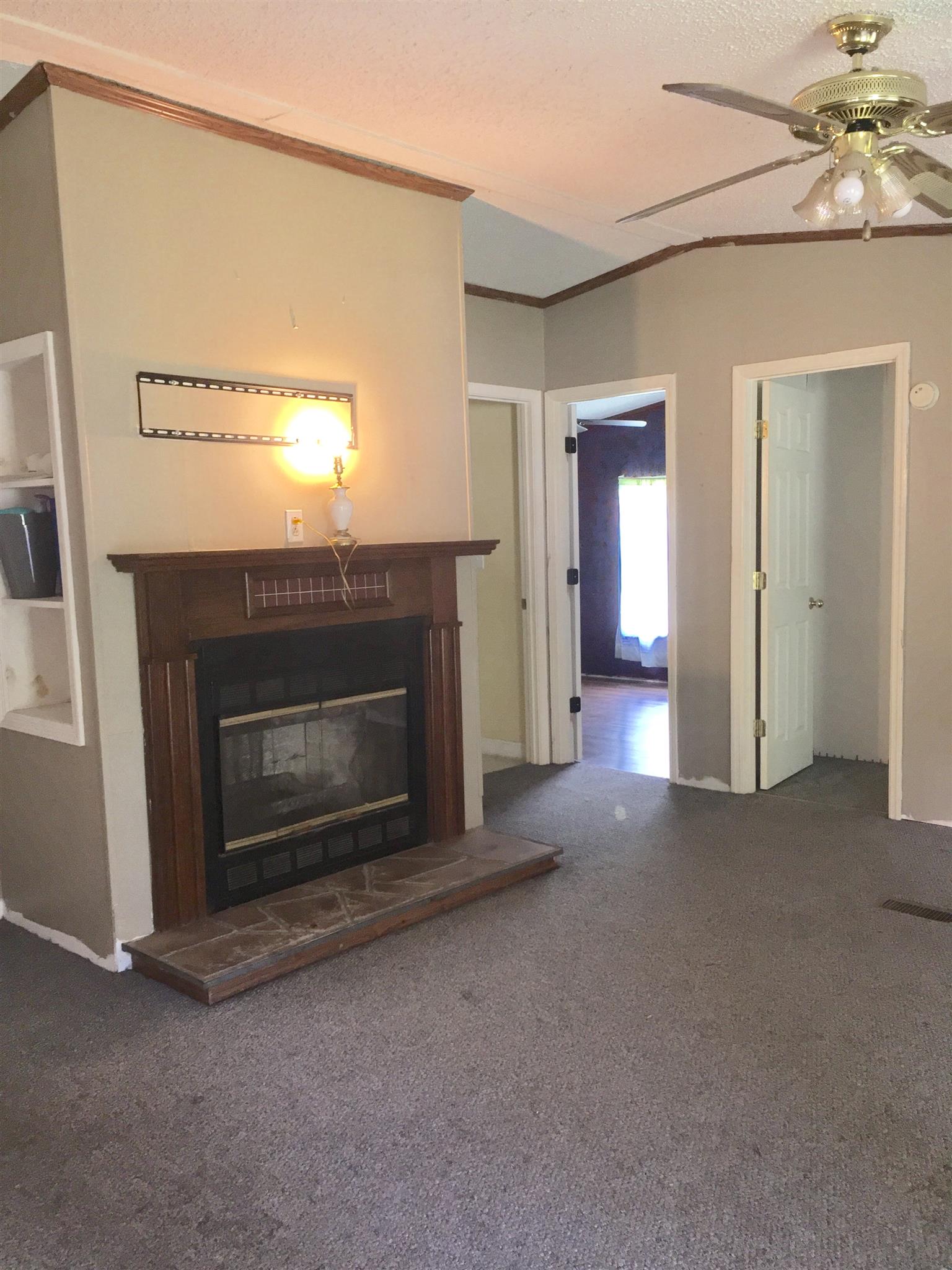 106 Henry Road Goodlettsville, TN 37072 - Photo 4 of 10 Gallery Image 4