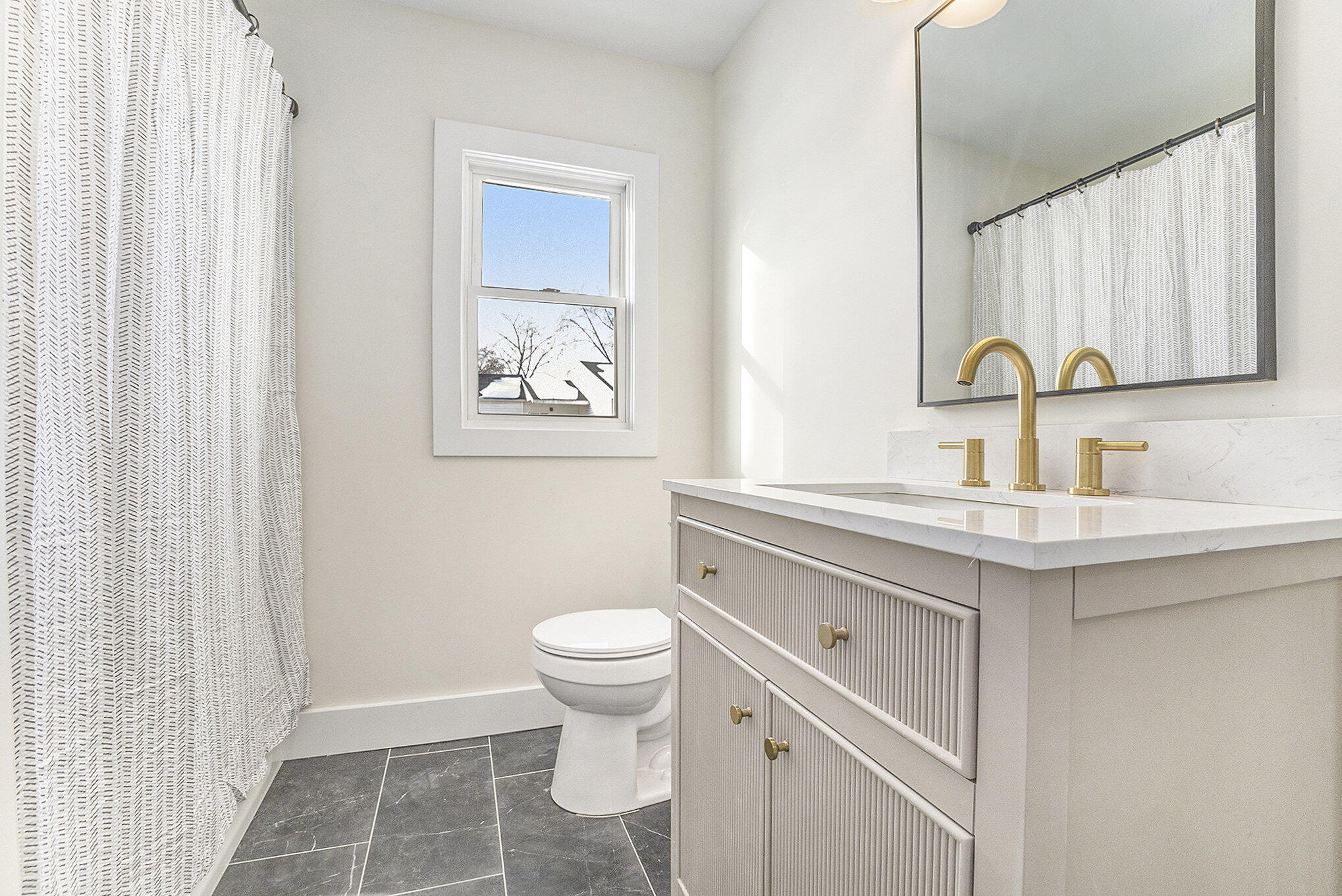 975 Port Sheldon Street Jenison, MI 49428 - Photo 11 of 24 img_4887_714