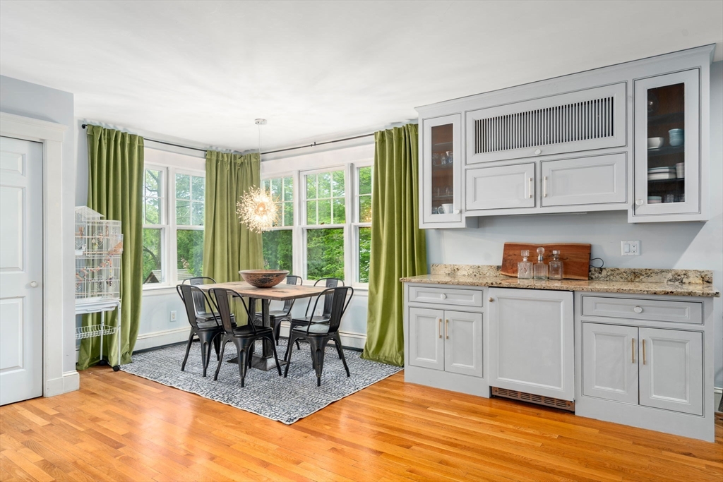 98 Brook Street Wellesley, MA 02482 - Photo 7 of 30