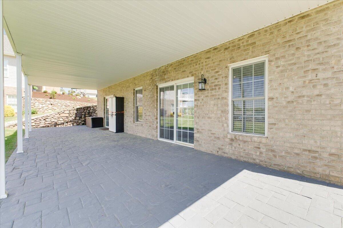 225 Lands End Circle Union Hall, VA 24176 - Photo 53 of 77 057-225 Lands End Cir-57