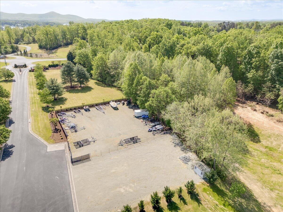 225 Lands End Circle Union Hall, VA 24176 - Photo 73 of 77 086-225 Lands End Cir-86