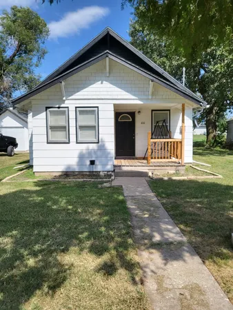 $74,900 | 410 North Freeborn Street, Marion, KS 66861